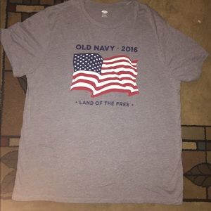 Old navy men’s 2xl t shirt